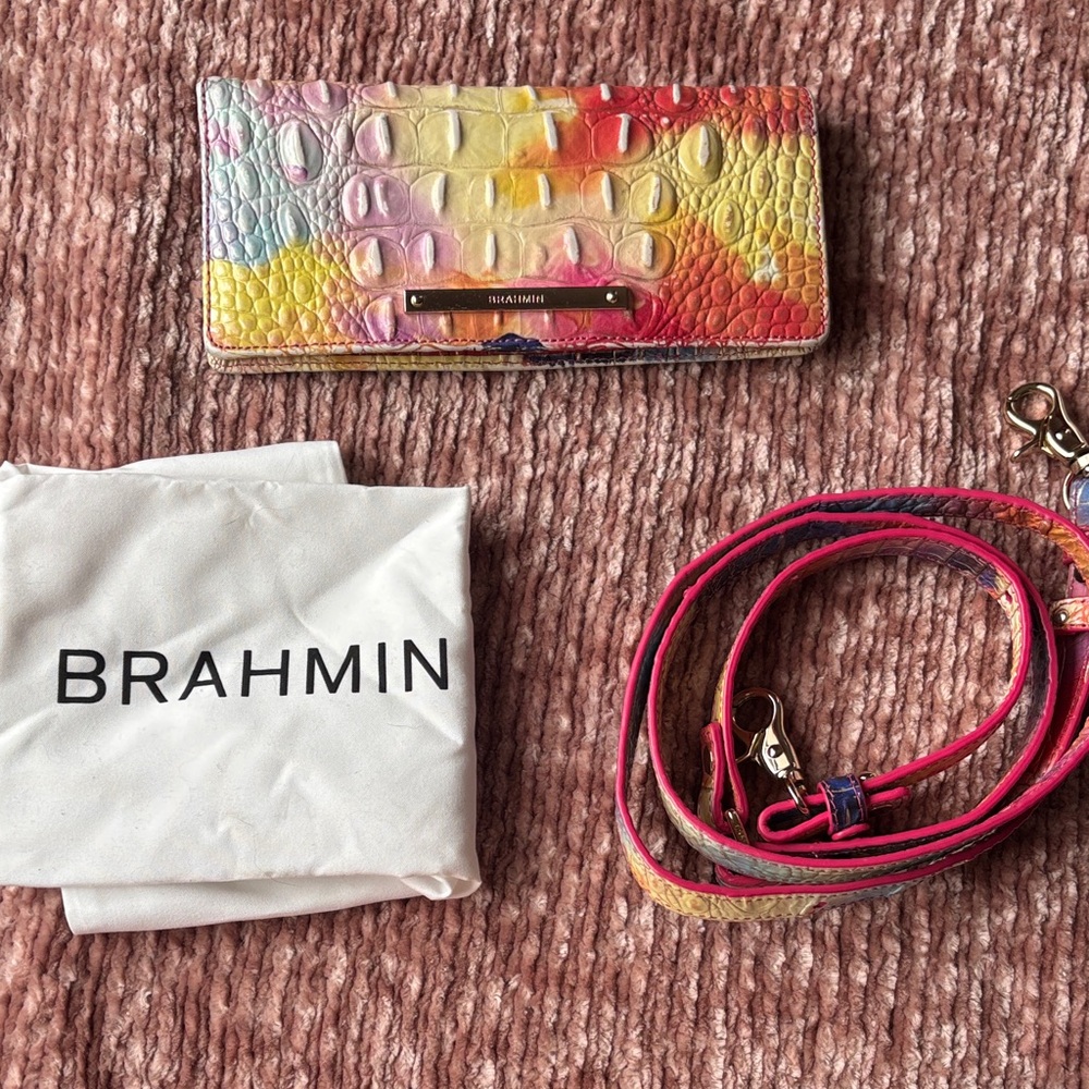 Brahmin Embossed Women's Bag - Picture 3 of 5